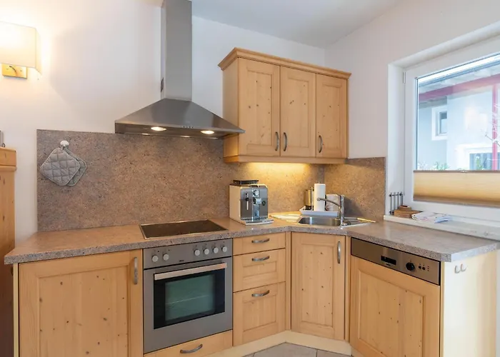 Garden Apartment Near Wildkogel Ski-Lift Hollersbach im Pinzgau