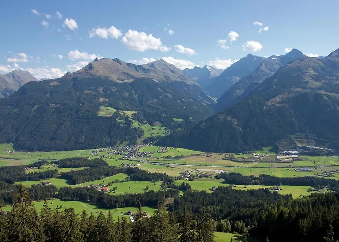 Garden Apartment Near Wildkogel Ski-Lift