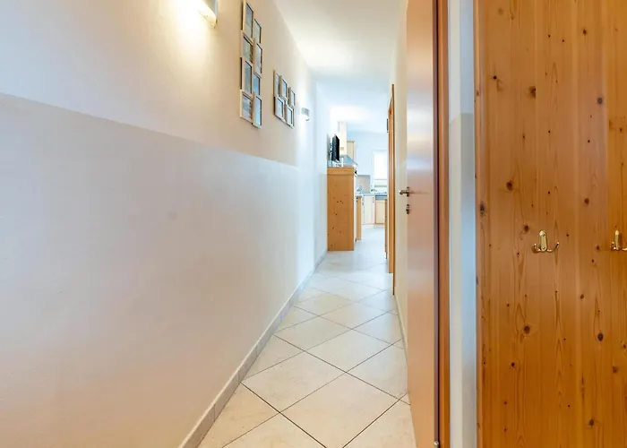 Garden Apartment Near Wildkogel Ski-Lift *