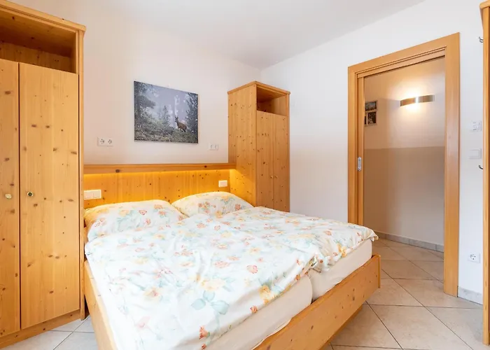 Garden Apartment Near Wildkogel Ski-Lift